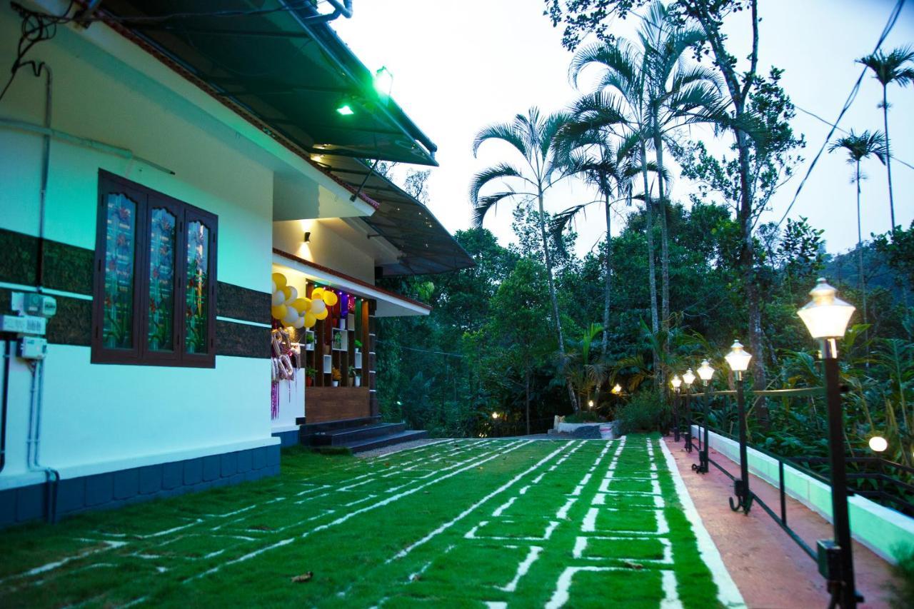 Arabian Holiday Resort With Swimming Pool In Idukki Calvary Mount Exterior photo