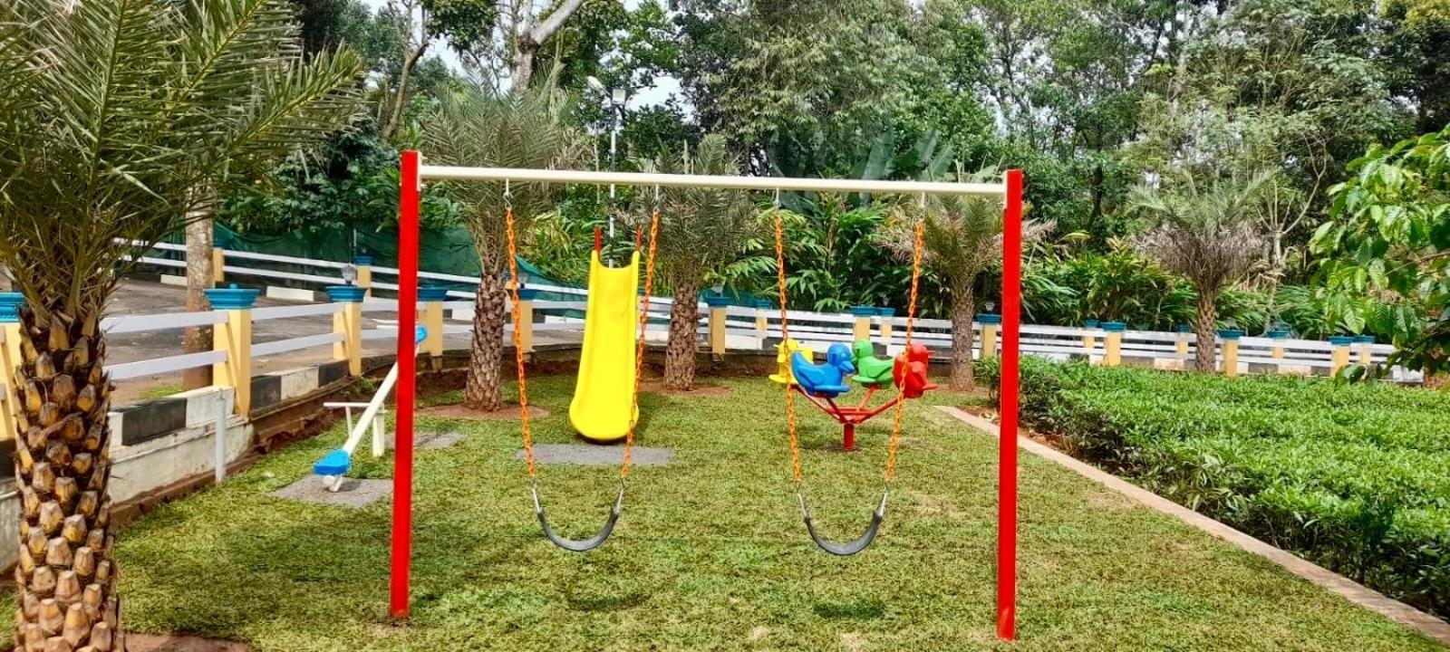 Arabian Holiday Resort With Swimming Pool In Idukki Calvary Mount Exterior photo